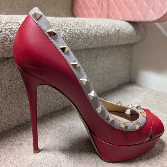 Valentino Garavani studded platform peep-toe pumps - Picture 3 of 7